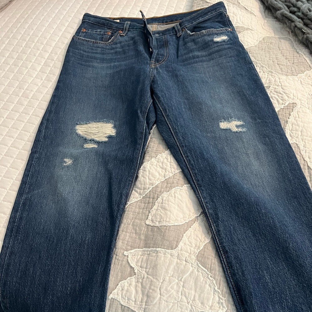 Women’s Levi button fly jeans, distressed